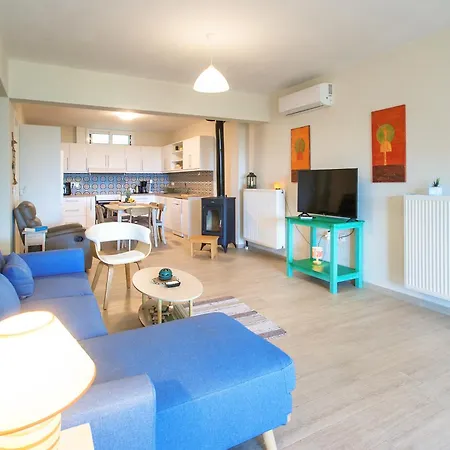 Ilios House Ahladiész